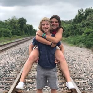 Meet your Posher, Natalie